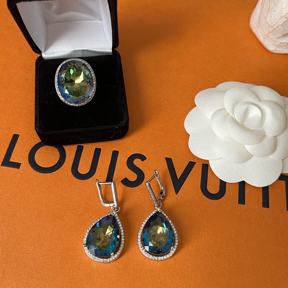 Stunning Sparkly Mystic Fire Topaz Earrings and Ring Set - Picture 3 of 11